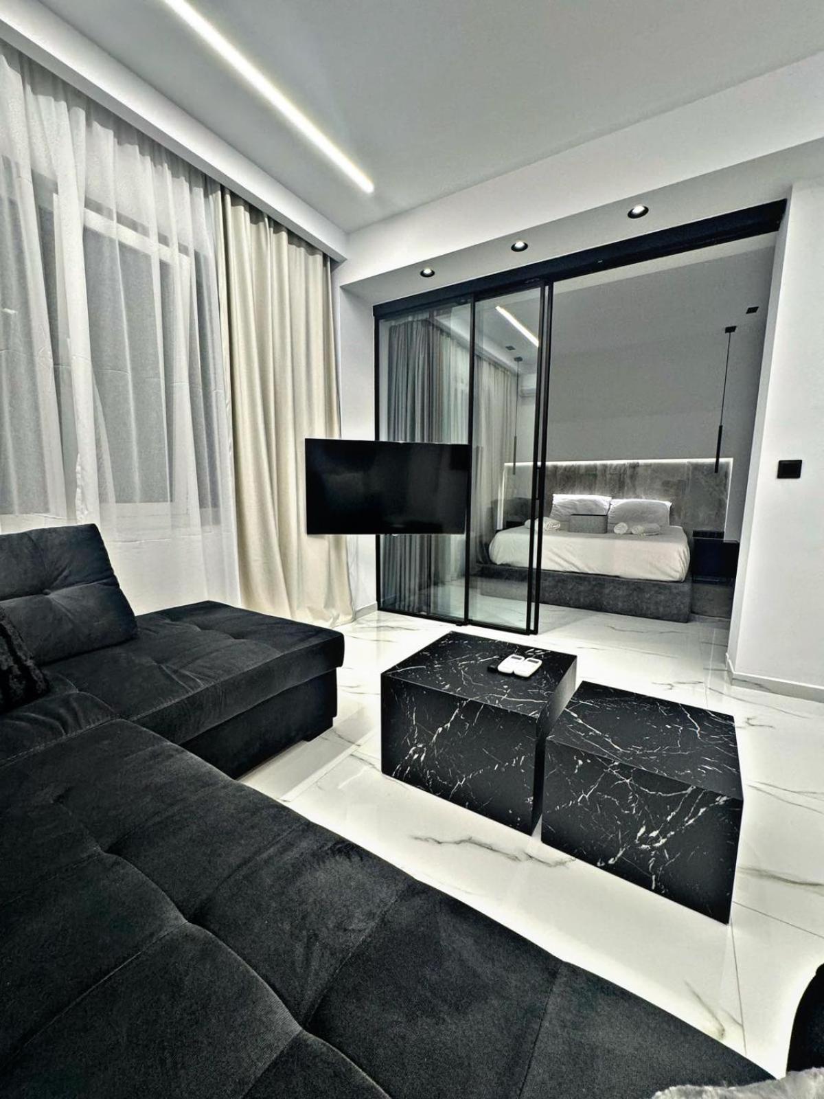 Eden Luxury Suite #3 テッサロニキ エクステリア 写真