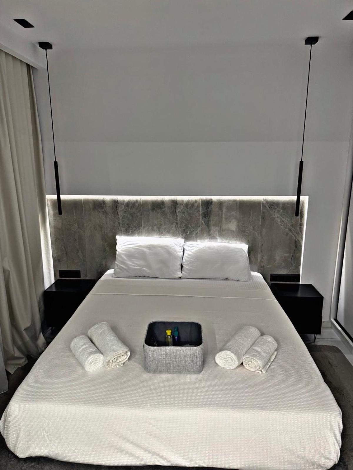 Eden Luxury Suite #3 テッサロニキ エクステリア 写真